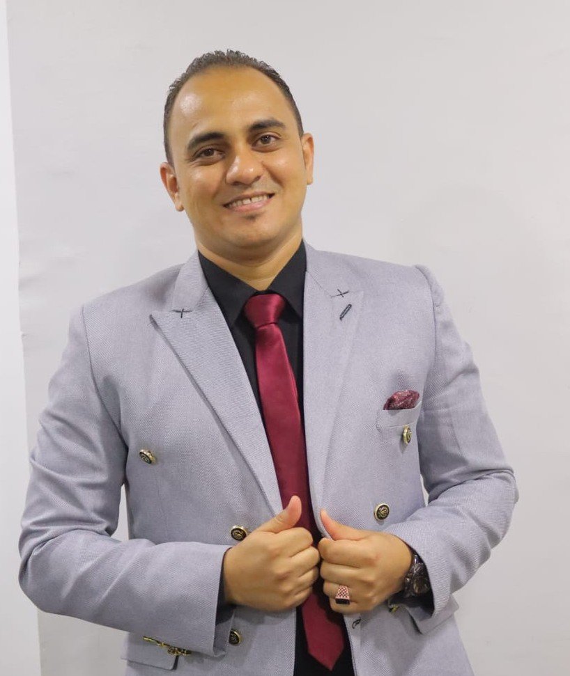 أ. مصطفى عابدين البروف